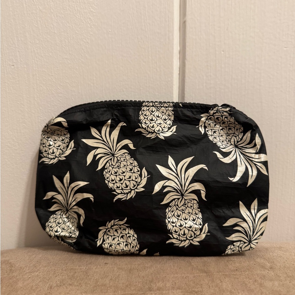 Aloha Collection Mini Pineapple Print Pouch